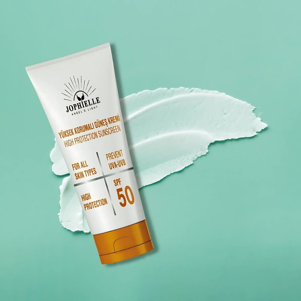 50 SPF Yüksek Korumalı Güneş Kremi / SPF 50 High Protection Sunscreen